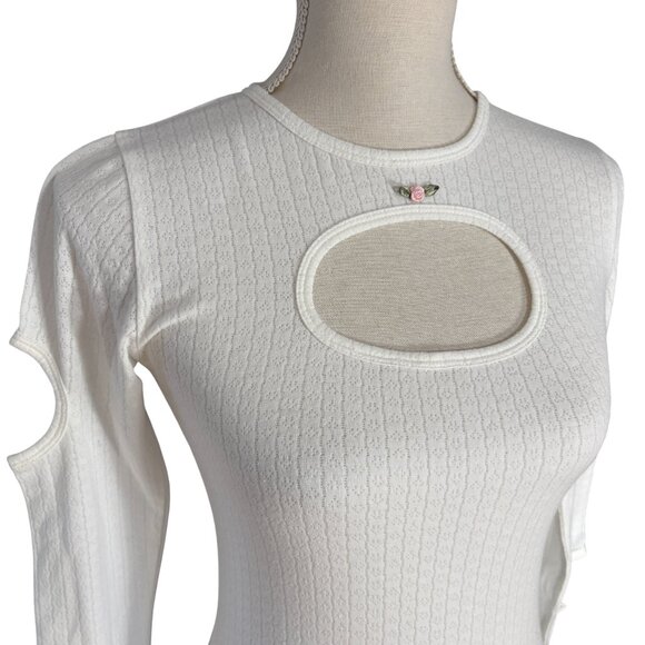 Sandy Liang Cut-Out Orbit Top size S small off-white pointelle ribbed knit shirt - Picture 5 of 10
